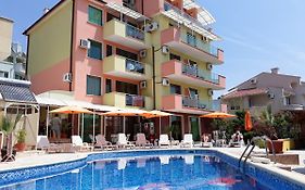 Apartments Ralitsa Complex Saint Vlas